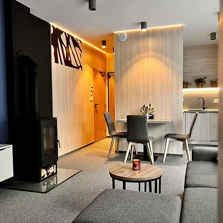 Rezidencia Hrabovo In-out * 鲁容贝罗克