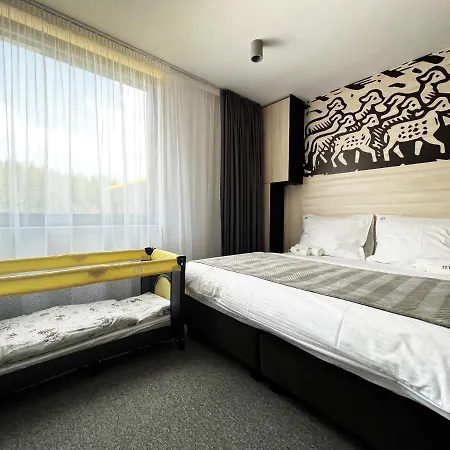 Rezidencia Hrabovo In-out * 鲁容贝罗克