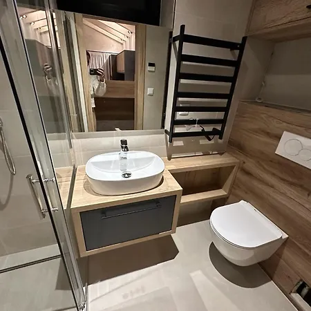 Rezidencia Hrabovo In-out *