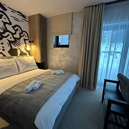 Rezidencia Hrabovo In-out