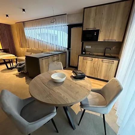 Rezidencia Hrabovo In-out Apartmán *