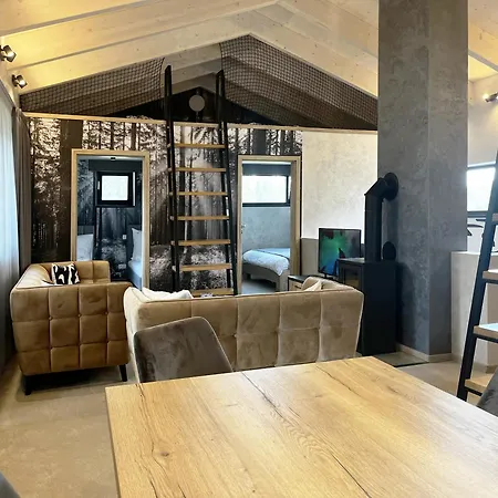 Rezidencia Hrabovo In-out Apartment